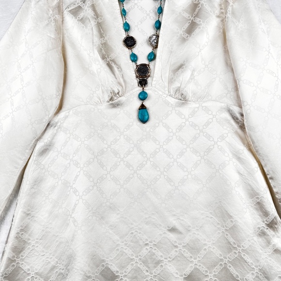 Breathtaking Ivory 100% Silk Blouse Top Christmas Party - Picture 4 of 15